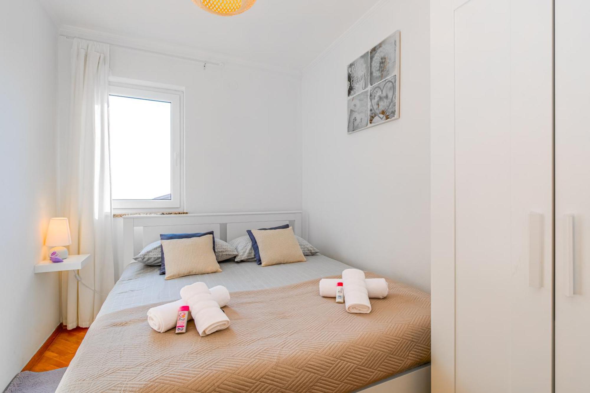 Apartment Soni A4 Krk Town Eksteriør billede